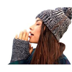 Rebecca Minkoff Hat Set Womens One Size Black Marled Knit Beanie Arm Warmers
